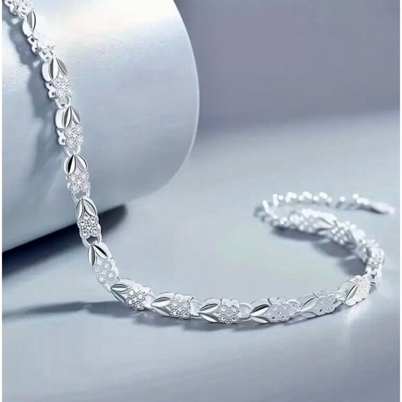 Intricate Sterling Silver Bracelet - Picture 2 of 4